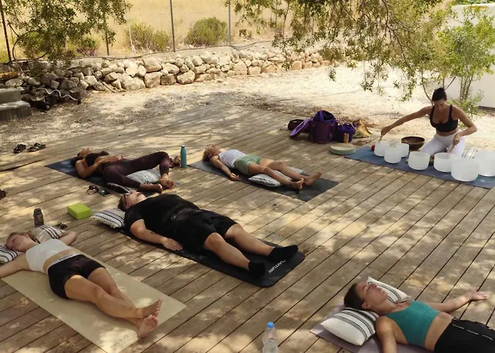 The Hive Alpstuga Pégeia