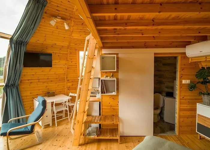 The Hive シャレー *