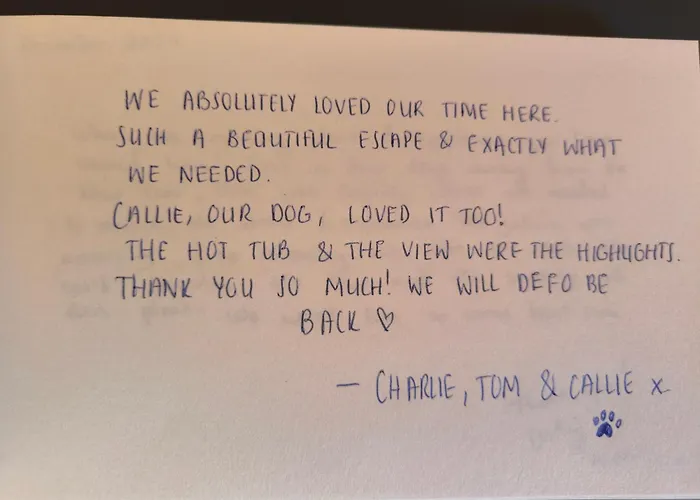 シャレー The Hive ペイヤ